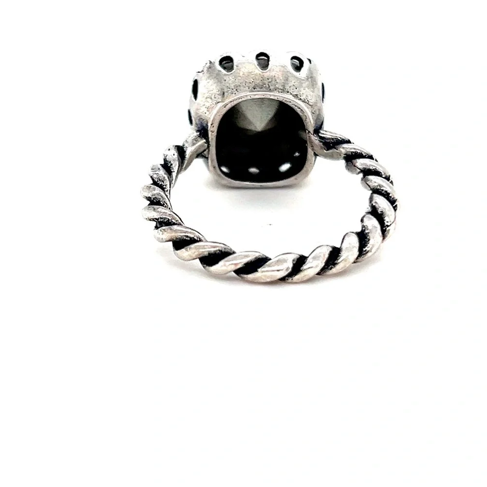 Silver Gemstone Ring‎